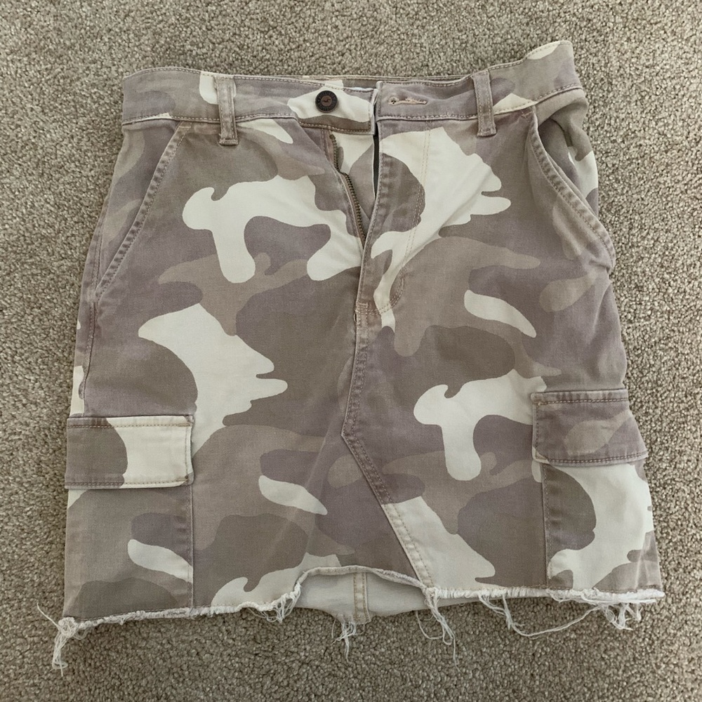 Hollister Camo mini skirt